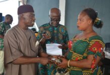 Ofuji Empowers Bende Women Traders with Millions of Naira